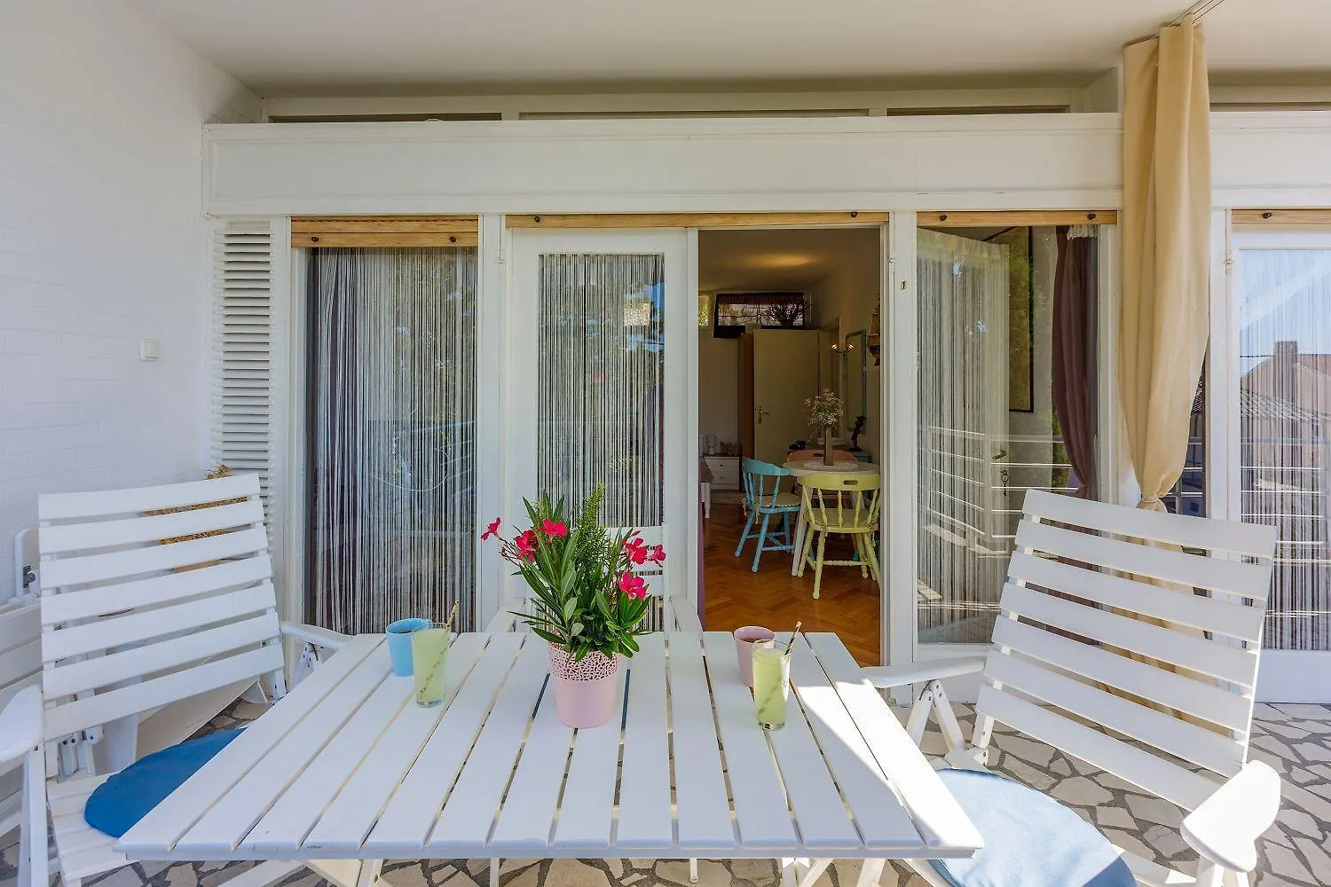 Helles Apartment Nur 190 Meter Zum Strand Mit Meerblick, Privater Terrasse, Wifi Dramalj Croatia