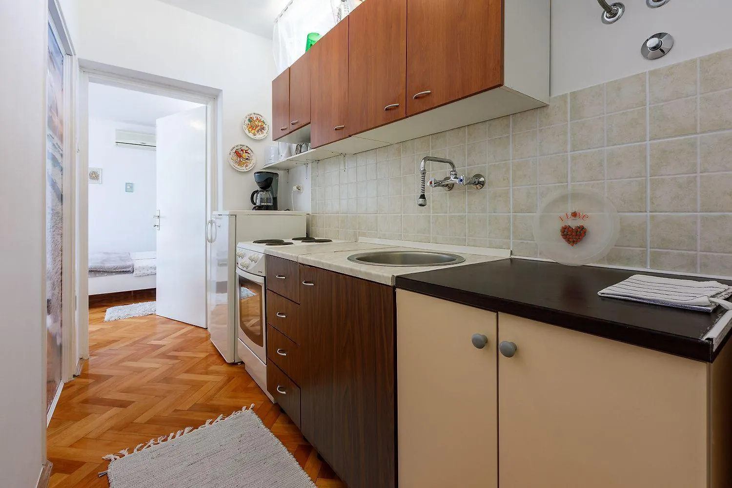 Helles Apartment Nur 190 Meter Zum Strand Mit Meerblick, Privater Terrasse, Wifi Dramalj