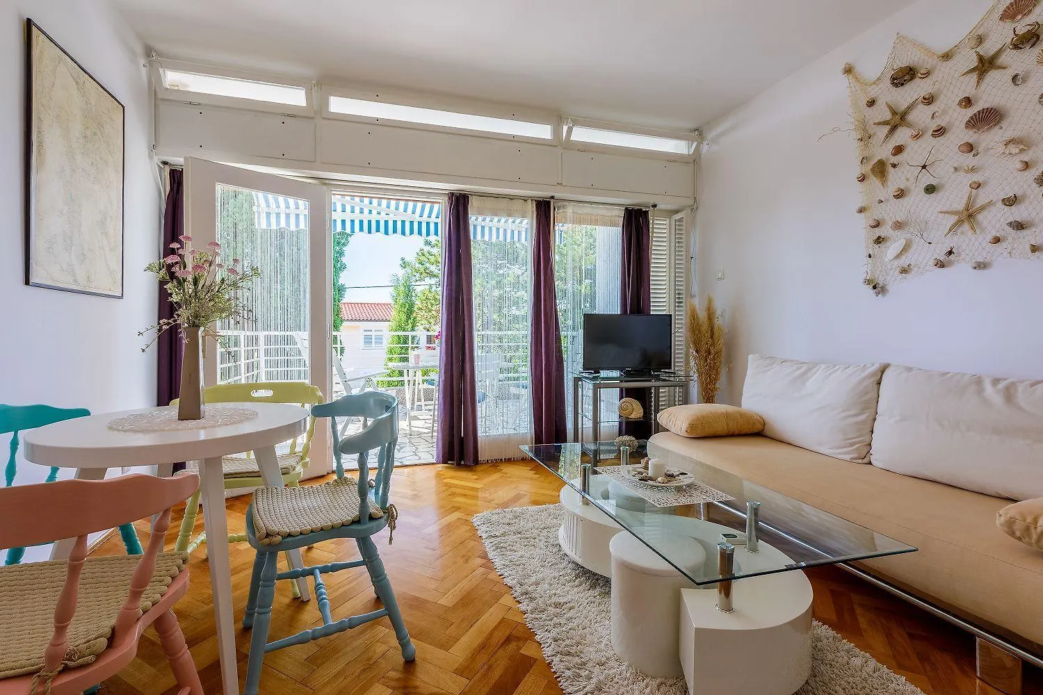 Helles Apartment Nur 190 Meter Zum Strand Mit Meerblick, Privater Terrasse, Wifi Dramalj
